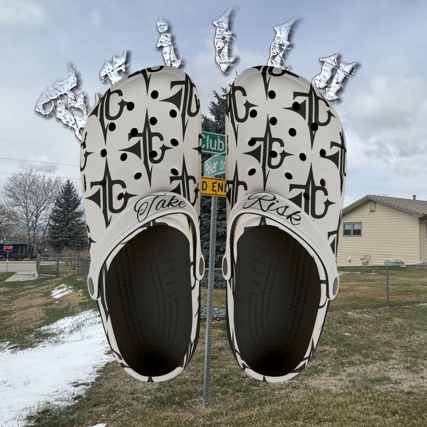 TRILLY CLUB Slip-Ons
