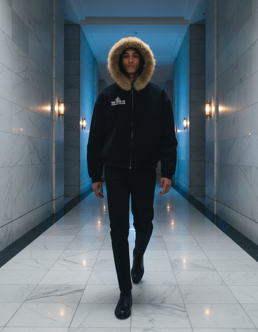 TRILLY CLUB - How to wear an oversized hoodie, streetwear styling