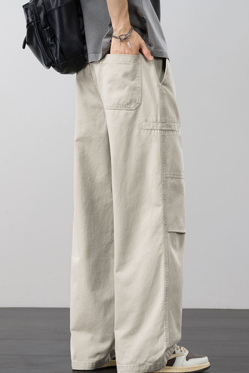 222eec37-12e5-4897-bf97-97bfc874c789-Max