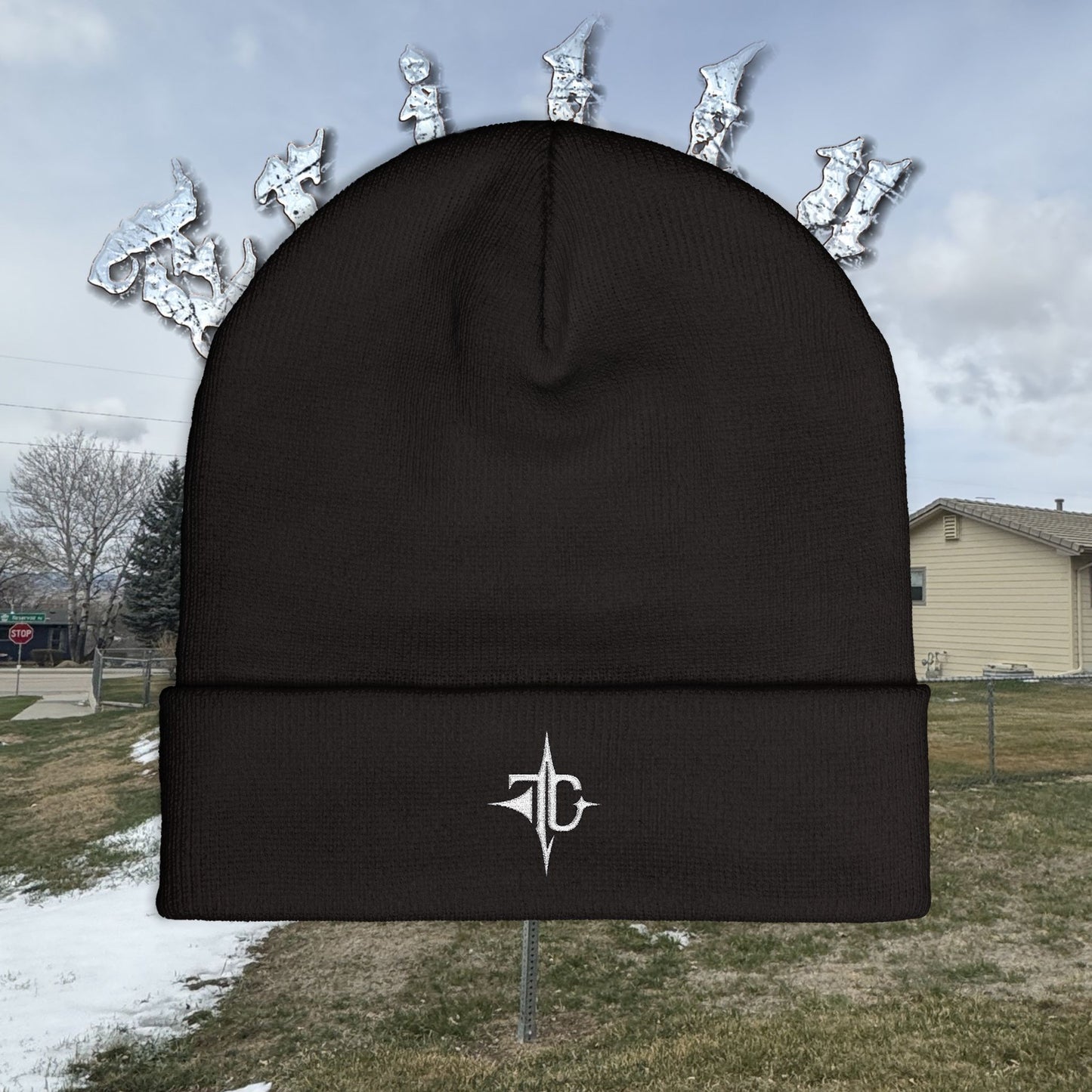 TRILLY CLUB (LIMITED) Beanie