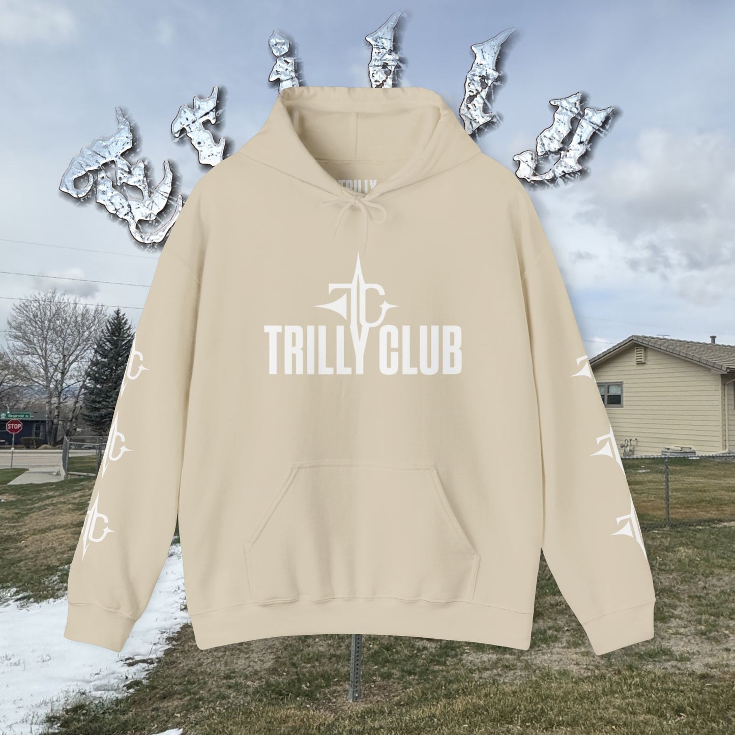TRILLY CLUB - Pull Over Hoodie