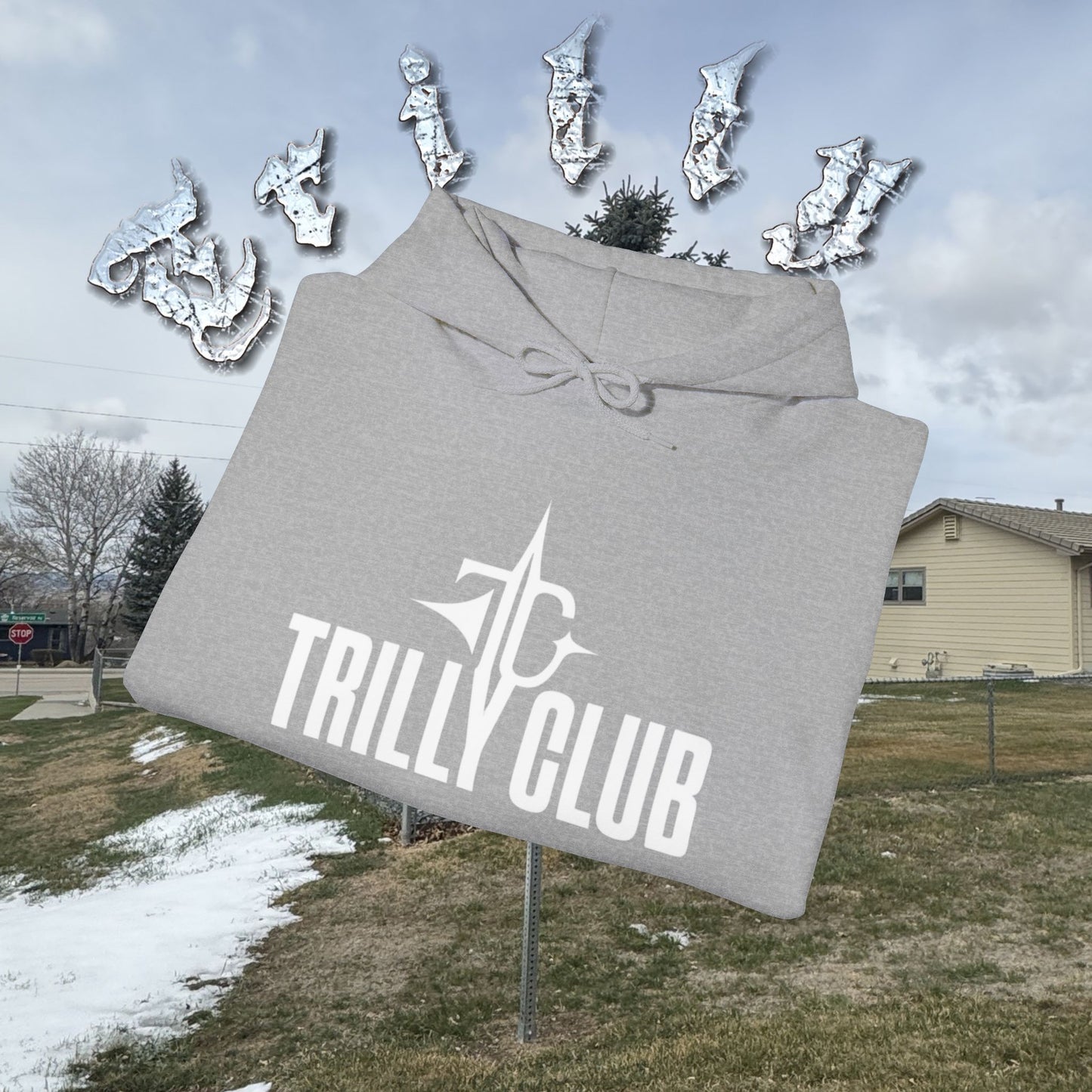 TRILLY CLUB - Pull Over Hoodie