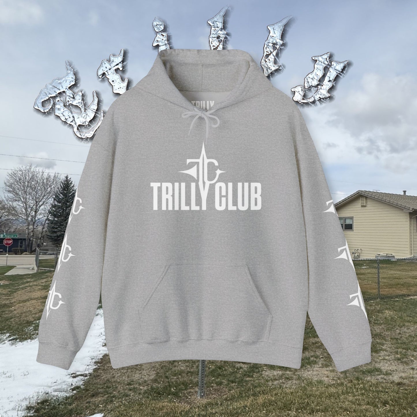 TRILLY CLUB - Pull Over Hoodie